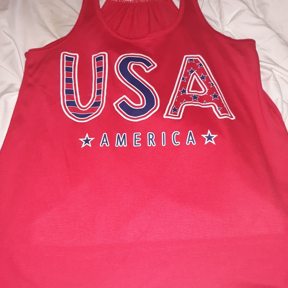 Tank tops - Picture 2 of 2
